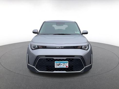 Used 2025 Kia Soul LX w/ LX Technology Package image 4