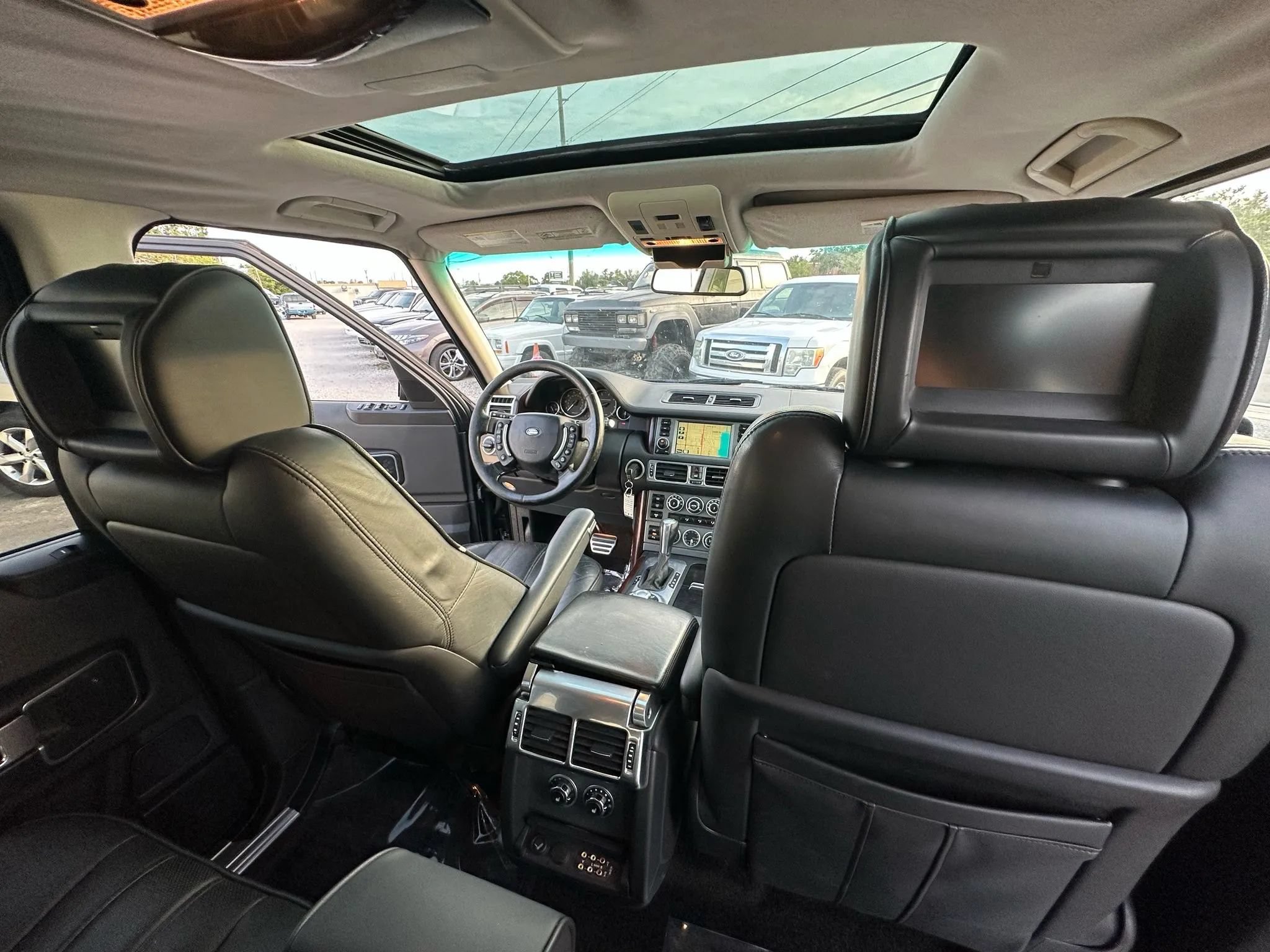 Used 2008 Land Rover Range Rover Supercharged AWD/4WD image 10