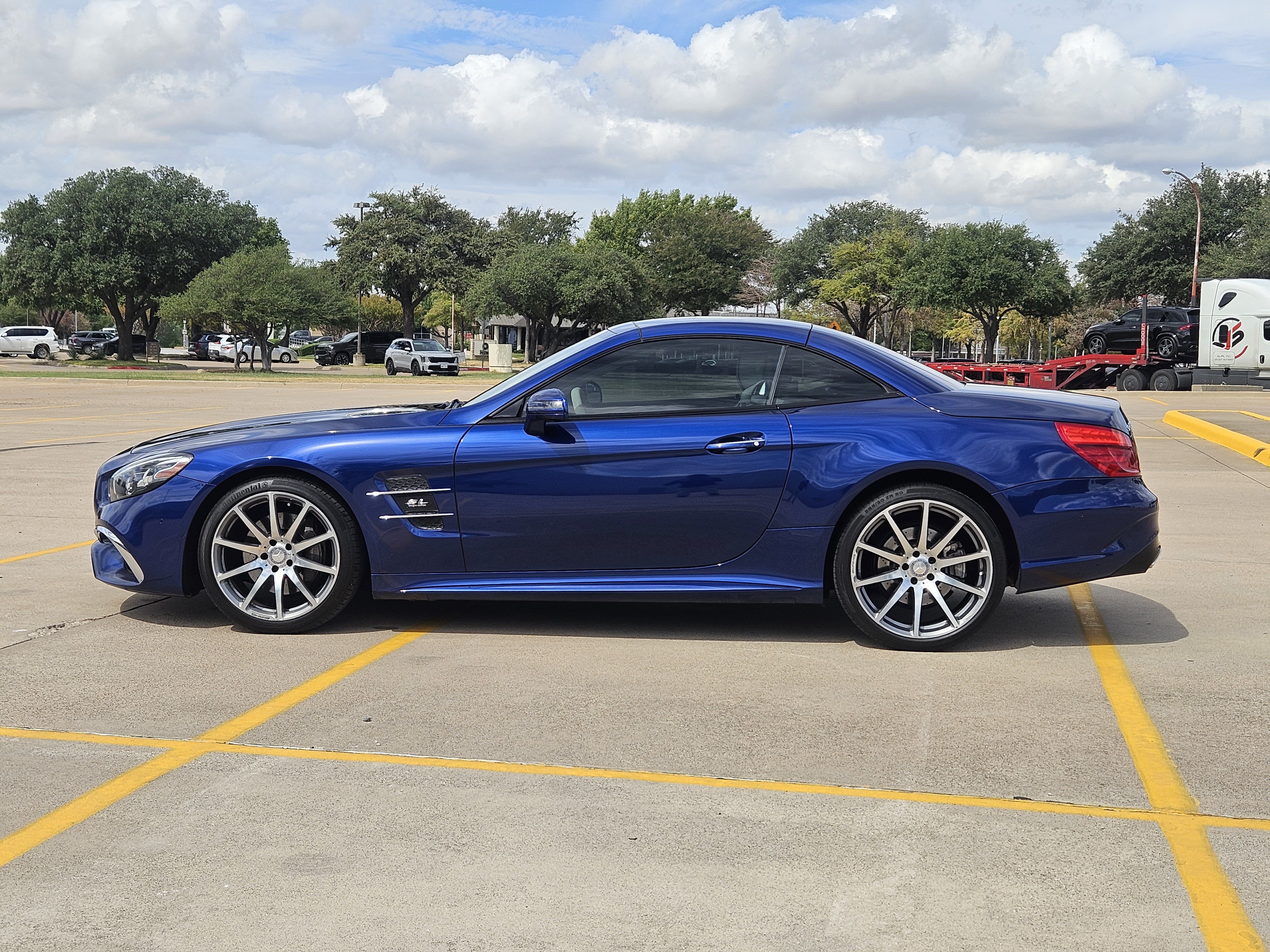 Used 2017 Mercedes-Benz SL 450 image 3