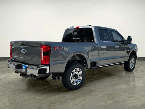 New 2025 Ford F350 Lariat w/ Lariat Ultimate Package AWD/4WD image 6