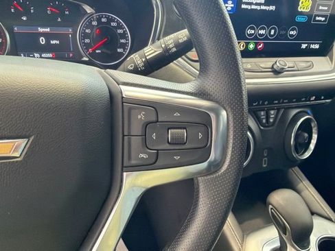 Used 2025 Chevrolet Blazer LT AWD/4WD image 20