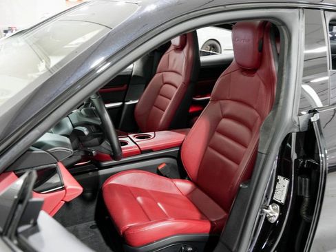 Used 2020 Porsche Taycan Turbo w/ Premium Package image 10