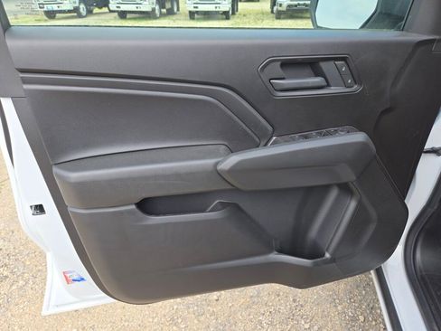 Used 2025 Chevrolet Colorado W/T w/ Advanced Trailering Package image 32