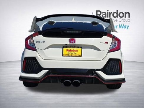 Used 2018 Honda Civic Type R image 6