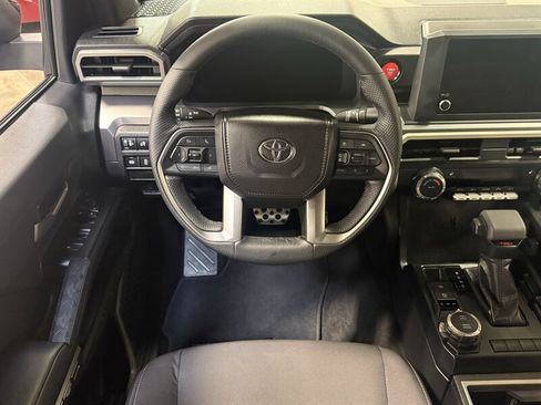 Used 2026 Toyota Tacoma TRD Sport AWD/4WD image 17