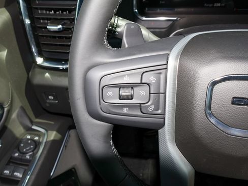 New 2026 GMC Sierra 1500 Denali w/ Denali Reserve Package AWD/4WD image 22