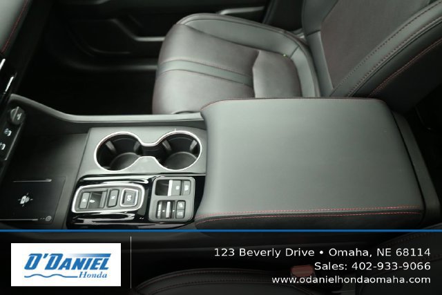 Used 2026 Honda Pilot Black Edition image 35