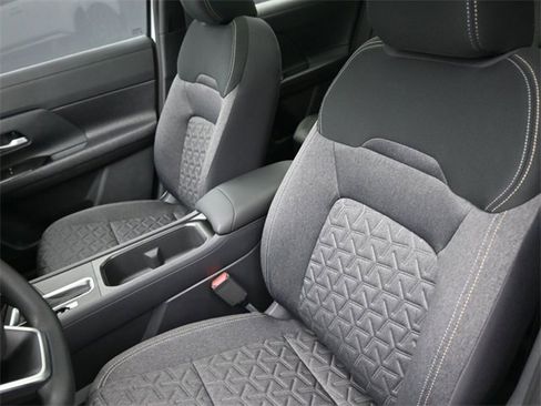 New 2026 Nissan Kicks SV w/ SV Premium Package image 19