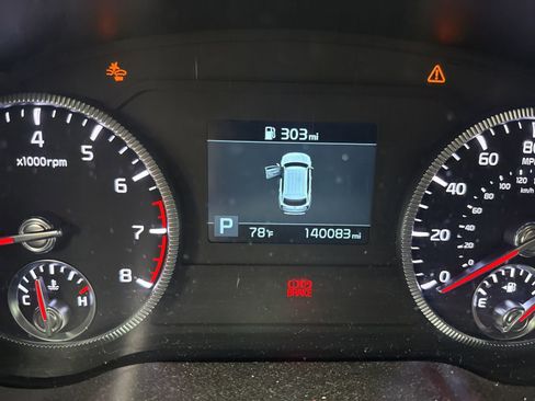 Used 2020 Kia Telluride S w/ S 8 Passenger Seating Package image 15