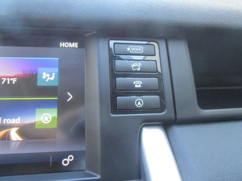 Used 2018 Land Rover Discovery Sport HSE image 43