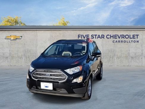 Used 2021 Ford EcoSport SE w/ SE Convenience Package image 3
