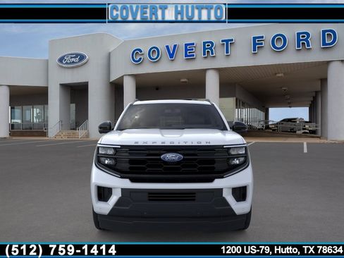 New 2026 Ford Expedition Active image 6