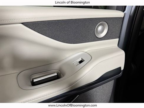 New 2025 Lincoln Navigator L Reserve image 49