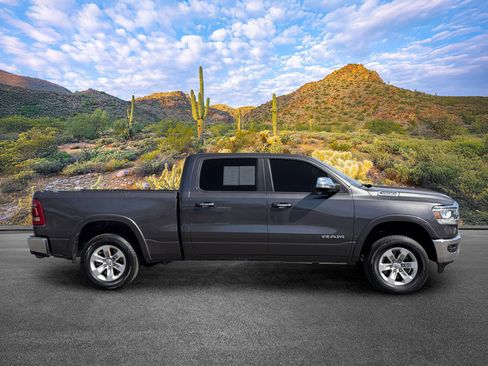 Used 2021 RAM 1500 Laramie AWD/4WD image 3