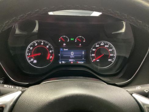 Used 2022 Chevrolet Camaro LT RWD image 15