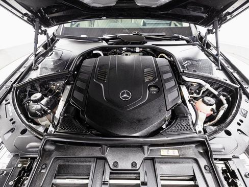Used 2023 Mercedes-Benz S 580 4MATIC Sedan image 38