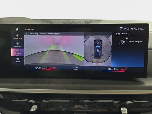 Certified 2023 BMW X7 xDrive40i w/ Premium Package image 24