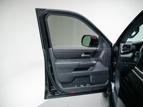 Used 2025 Toyota Tundra SR5 w/ SR5 Convenience Package AWD/4WD image 22