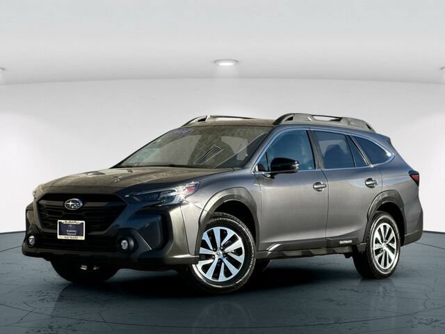 Used 2024 Subaru Outback Premium AWD/4WD image 2