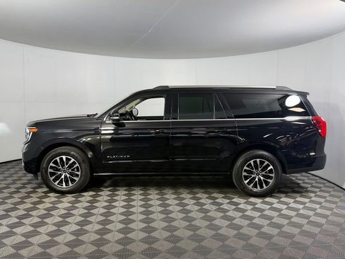 Used 2025 Ford Expedition Max Platinum AWD/4WD image 9