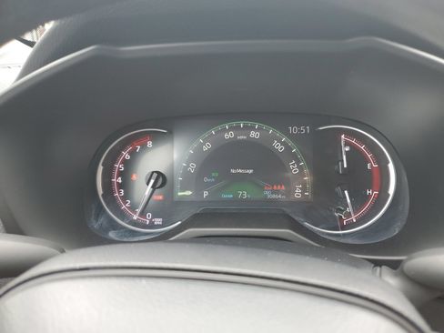 Certified 2023 Toyota RAV4 LE AWD/4WD image 24
