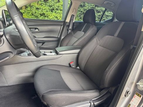 Used 2023 Nissan Sentra SV w/ All-Weather Package FWD image 11