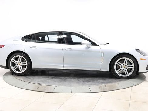 Used 2018 Porsche Panamera 4S Executive w/ Carbon Fiber Interior Package AWD/4WD image 75