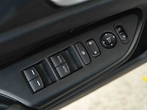 Used 2020 Honda Civic LX image 34