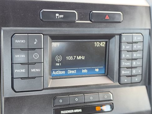 Used 2019 Ford F250 XL w/ Power Equipment Group RWD image 23