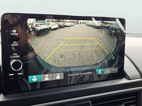 New 2025 Honda Pilot EX-L image 8