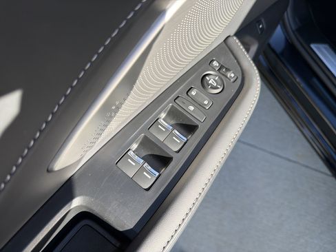 Certified 2025 Acura RDX SH-AWD w/ Advance Package image 15