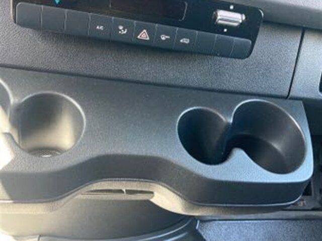 Used 2019 Mercedes-Benz Sprinter 144 image 11