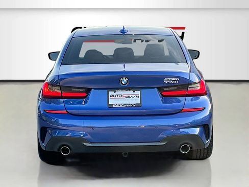 Used 2019 BMW 330i Sedan w/ M Sport Package RWD image 6