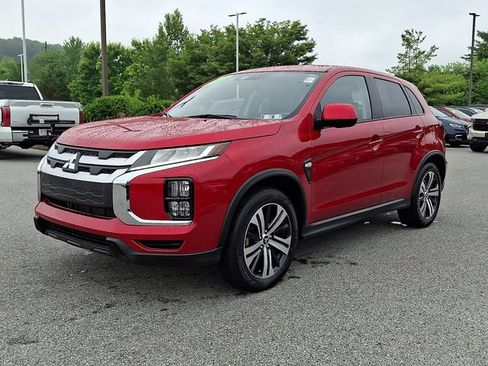 Used 2025 Mitsubishi Outlander Sport ES AWD/4WD image 3