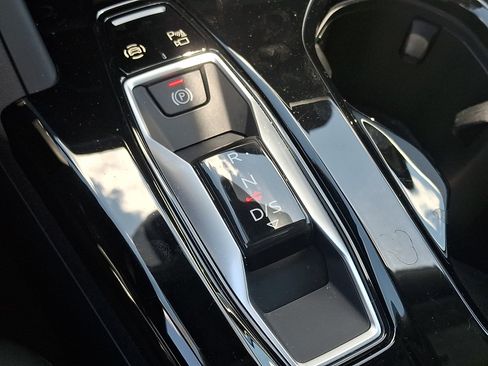 Certified 2025 Audi Q5 Prestige AWD/4WD image 14