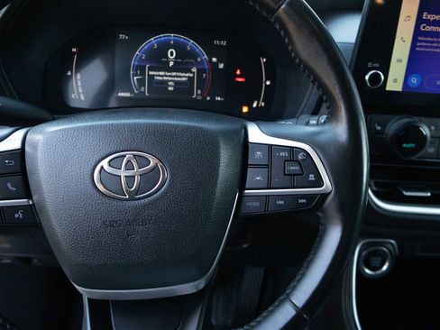 Certified 2024 Toyota Grand Highlander XLE image 40