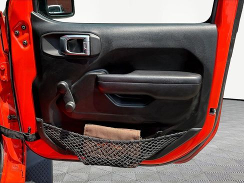 Used 2018 Jeep Wrangler Sport AWD/4WD image 25