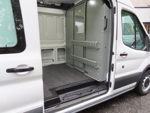 Used 2018 Ford Transit 350 148 Medium Roof RWD image 7