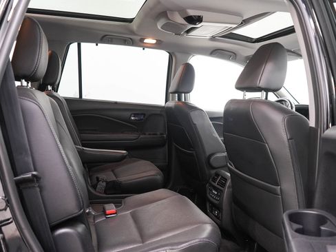 Used 2019 Honda Pilot Elite image 14