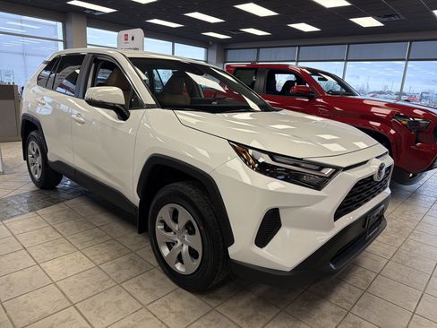New 2025 Toyota RAV4 LE image 2