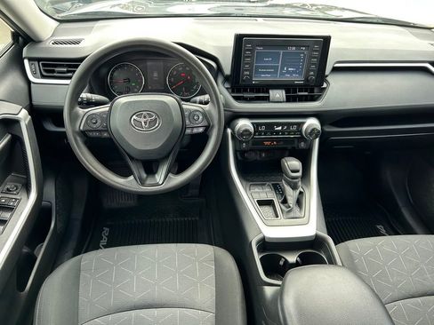 Used 2020 Toyota RAV4 XLE image 16