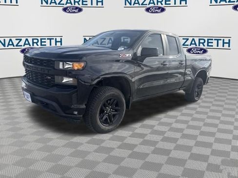 Used 2019 Chevrolet Silverado 1500 Custom Trail Boss image 3