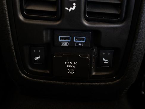 Used 2022 Dodge Durango R/T RWD image 26