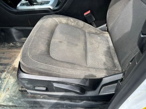 Used 2022 Chevrolet Colorado LT w/ Fleet Safety Package RWD image 14