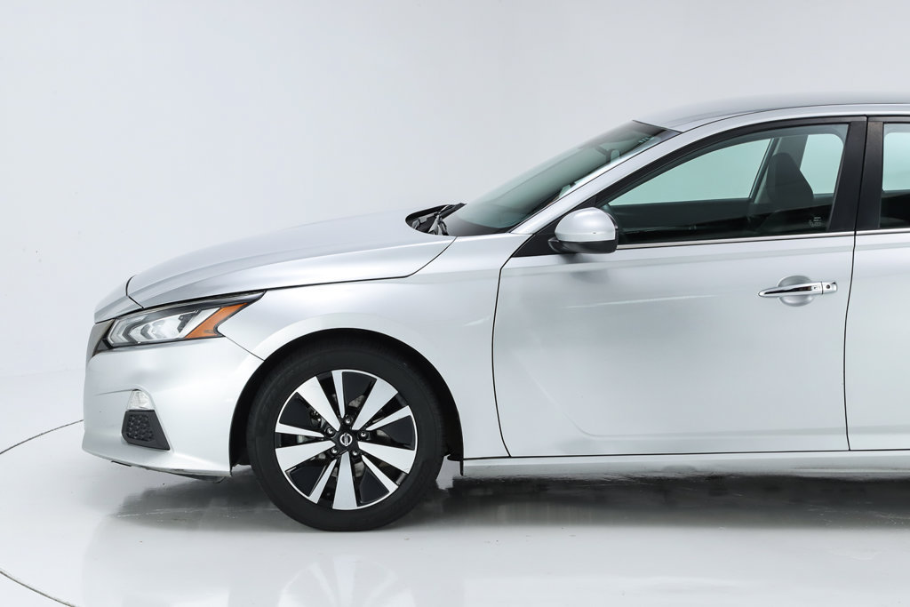 Used 2022 Nissan Altima 2.5 SV FWD image 40