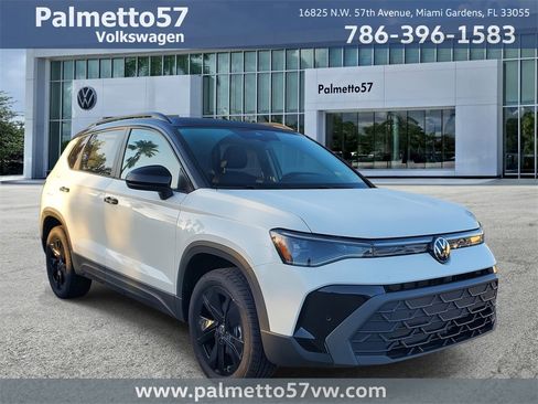 New 2026 Volkswagen Taos SE image 1