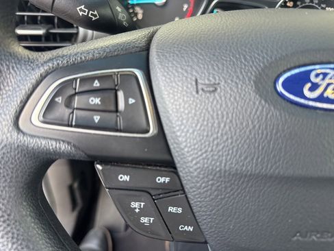 Used 2018 Ford Escape SE AWD/4WD image 6