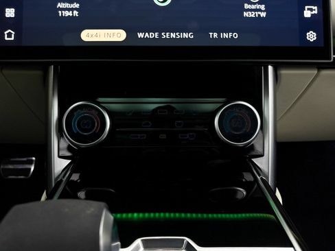 Used 2023 Land Rover Range Rover SE AWD/4WD image 30