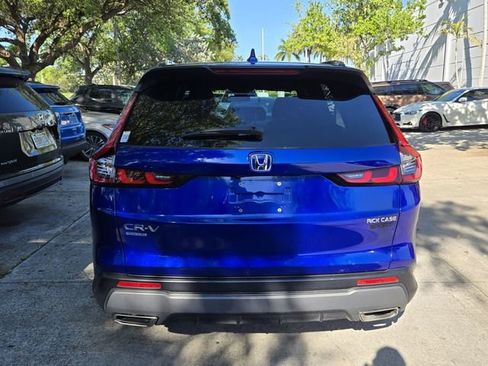 Used 2024 Honda CR-V Sport image 7