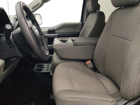 Used 2015 Ford F150 XLT AWD/4WD image 17